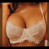layla1123