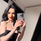 megan_brunette